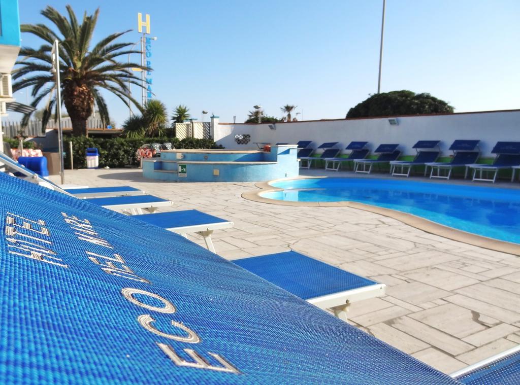 Hotel Eco Del Mare Марина-ди-Масса Экстерьер фото