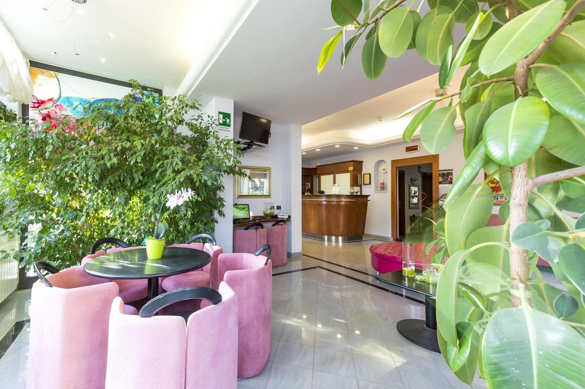 Hotel Eco Del Mare Марина-ди-Масса Экстерьер фото