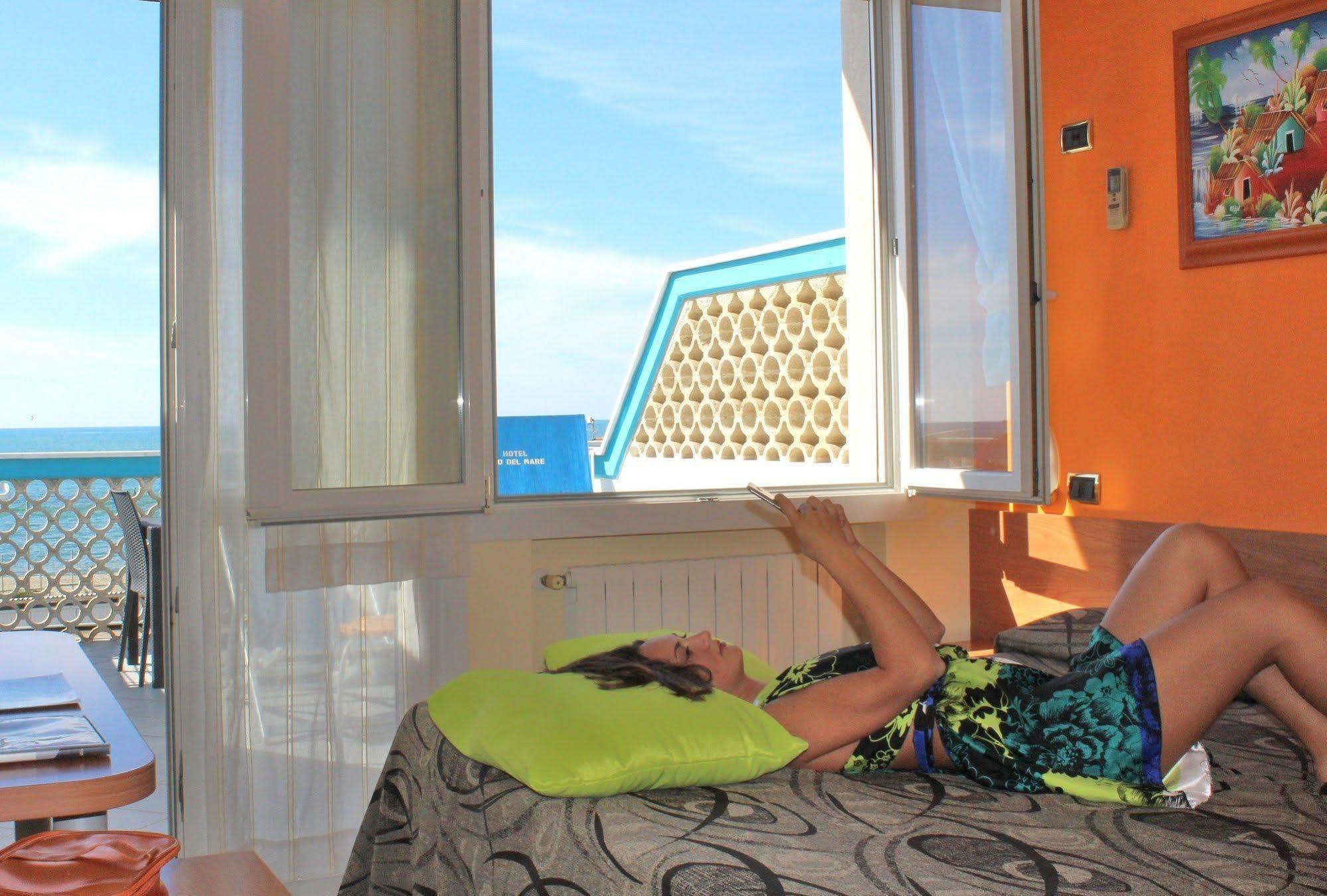 Hotel Eco Del Mare Марина-ди-Масса Экстерьер фото